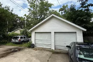 1902 Jefferson St, Muskegon, MI 49441 - Photo 5