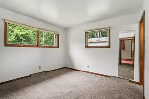 158 Reyn Cir, Battle Creek, MI 49015 - Photo 11