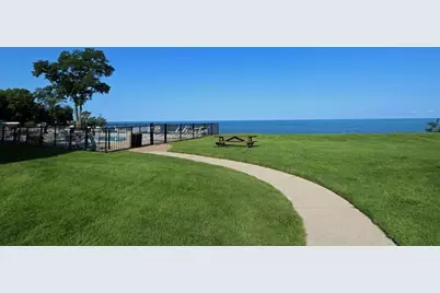 3622 Lakeshore Drive #8, Saint Joseph, MI 49085 - Photo 9