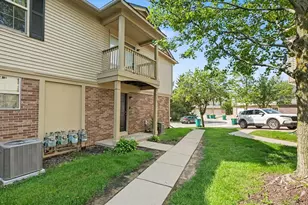 212 Commons Ct, Saline, MI 48176 - Photo 17