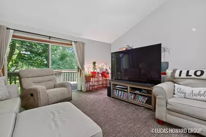 3165 E Maple Villa Drive SE, Grand Rapids, MI 49508 - Photo 5