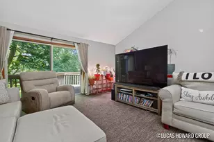 3165 E Maple Villa Dr SE, Grand Rapids, MI 49508 - Photo 5