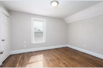 614 E Euclid Street, Detroit, MI 48202 - Photo 9