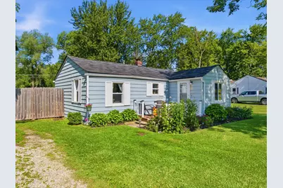 2411 Wadhams Road, Kimball, MI 48074 - Photo 11