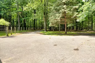 1160 Scenic Dr, Muskegon, MI 49445 - Photo 51