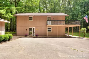 1160 Scenic Dr, Muskegon, MI 49445 - Photo 47