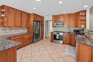 2258 Woodview Ln, Ann Arbor, MI 48108 - Photo 9