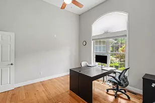 2258 Woodview Ln, Ann Arbor, MI 48108 - Photo 13