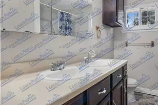 429 Royal Ave, Royal Oak, MI 48073 - Photo 11