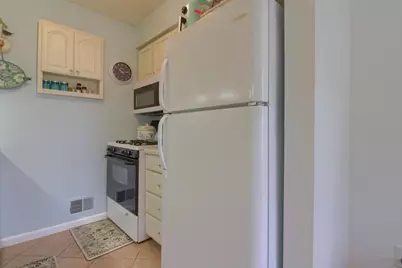 44507 N Umberland Circle, Canton, MI 48187 - Photo 13