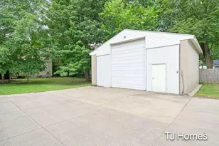 146 Hanlon Ct, Wayland, MI 49348 - Photo 5