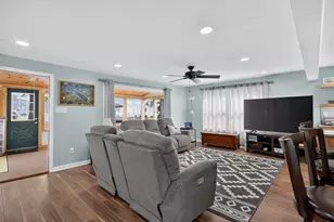 321 Oakwood Ave, Clark Lake, MI 49234 - Photo 35