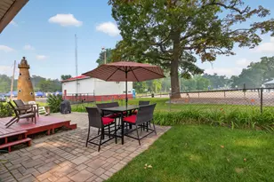 321 Oakwood Ave, Clark Lake, MI 49234 - Photo 19