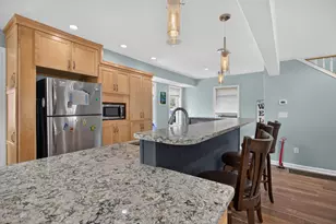 321 Oakwood Ave, Clark Lake, MI 49234 - Photo 29