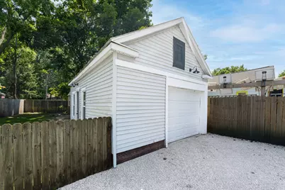 208 N Lagrave Street, Paw Paw, MI 49079 - Photo 3