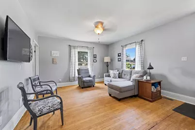 208 N Lagrave Street, Paw Paw, MI 49079 - Photo 5