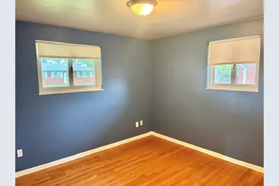 15435 Bainbridge Street, Livonia, MI 48154 - Photo 7