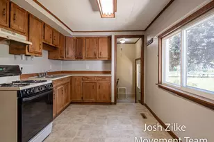 1215 Columbus Ave, Grand Haven, MI 49417 - Photo 23