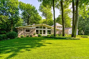 15353 Timber Ridge Ln, Holland, MI 49424 - Photo 3