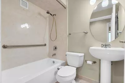 1001 W Jefferson Avenue #8A, Detroit, MI 48226 - Photo 23
