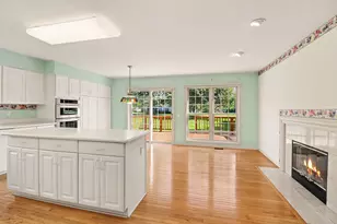 39728 Dun Rovin Dr, Northville, MI 48168 - Photo 5