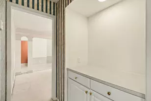 39728 Dun Rovin Dr, Northville, MI 48168 - Photo 37