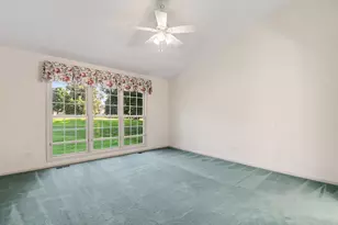 39728 Dun Rovin Dr, Northville, MI 48168 - Photo 7
