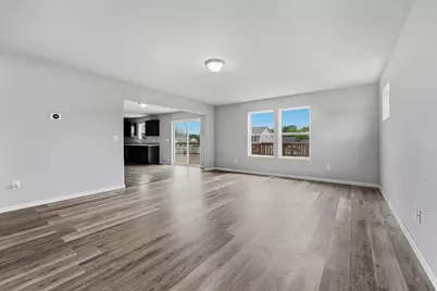 133 Turfway Park, Niles, MI 49120 - Photo 5