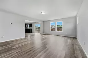 133 Turfway Park, Niles, MI 49120 - Photo 5