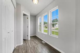 133 Turfway Park, Niles, MI 49120 - Photo 3