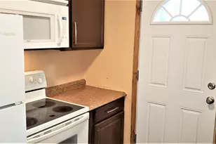 640 Calder St, Ypsilanti, MI 48198 - Photo 5