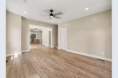910 W Bradshaw Road, Scottville, MI 49454 - Photo 7