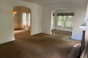 2208 E Blaine Ave SE, Grand Rapids, MI 49507 - Photo 3