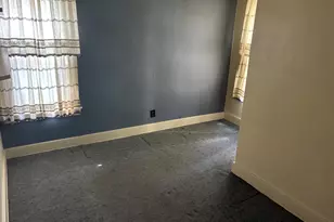 2208 E Blaine Ave SE, Grand Rapids, MI 49507 - Photo 9