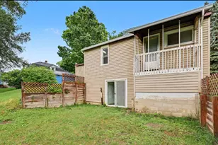 307 N Court St, Stanton, MI 48888 - Photo 5