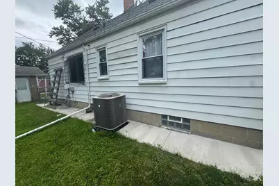 6388 NW Montrose Street NW, Detroit, MI 48228 - Photo 3