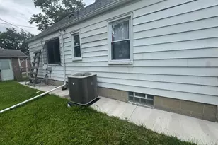 6388 NW Montrose Street NW, Detroit, MI 48228 - Photo 3