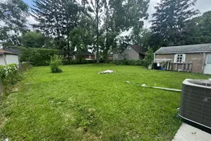 6388 NW Montrose Street NW, Detroit, MI 48228 - Photo 7