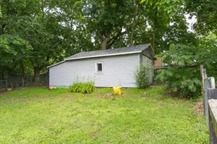 529 Clinton St, Marshall, MI 49068 - Photo 7