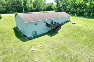 66330 Carpenterson Rd, Sturgis, MI 49091 - Photo 5