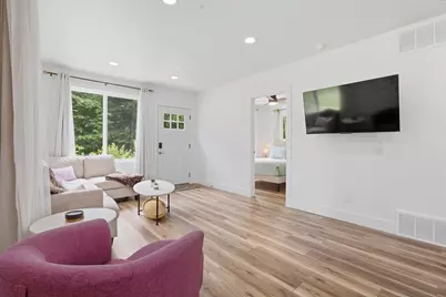 5912 Madison Street, Coloma, MI 49038 - Photo 9