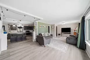 6463 Maple Lane Rd, Rives Junction, MI 49277 - Photo 7
