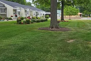 1009 Village Ln, Jenison, MI 49428 - Photo 17