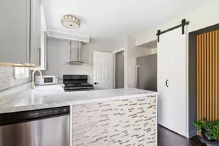 3148 Williamsburg Rd, Ann Arbor, MI 48108 - Photo 13