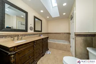 37709 Glengrove Dr, Farmington, MI 48331 - Photo 31