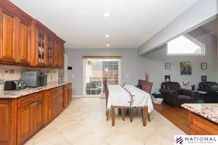 37709 Glengrove Dr, Farmington, MI 48331 - Photo 17