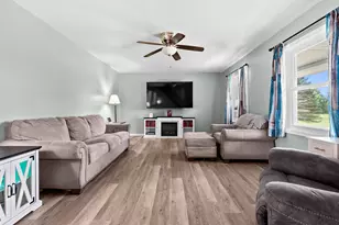 6193 S Ionia Rd, Bellevue, MI 49021 - Photo 5