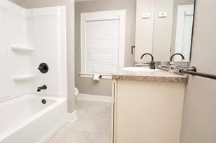 524 3 Mile Rd NE, Grand Rapids, MI 49505 - Photo 15