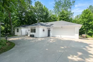 9064 Nature Way, Kalamazoo, MI 49009 - Photo 25
