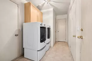 9064 Nature Way, Kalamazoo, MI 49009 - Photo 17